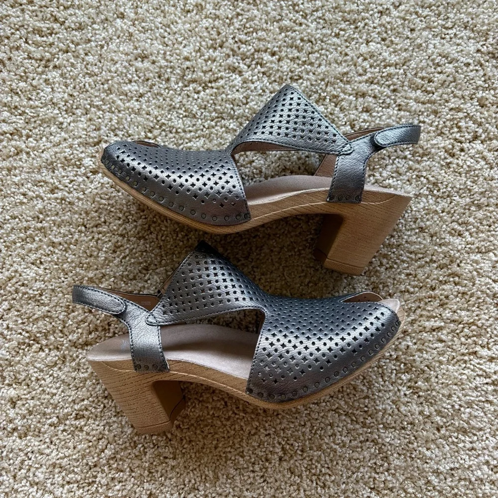 Dansko Teagan Laser Cut Leather Heeled Sandals Gunmetal Metallic 41‎ US 10.5-11
